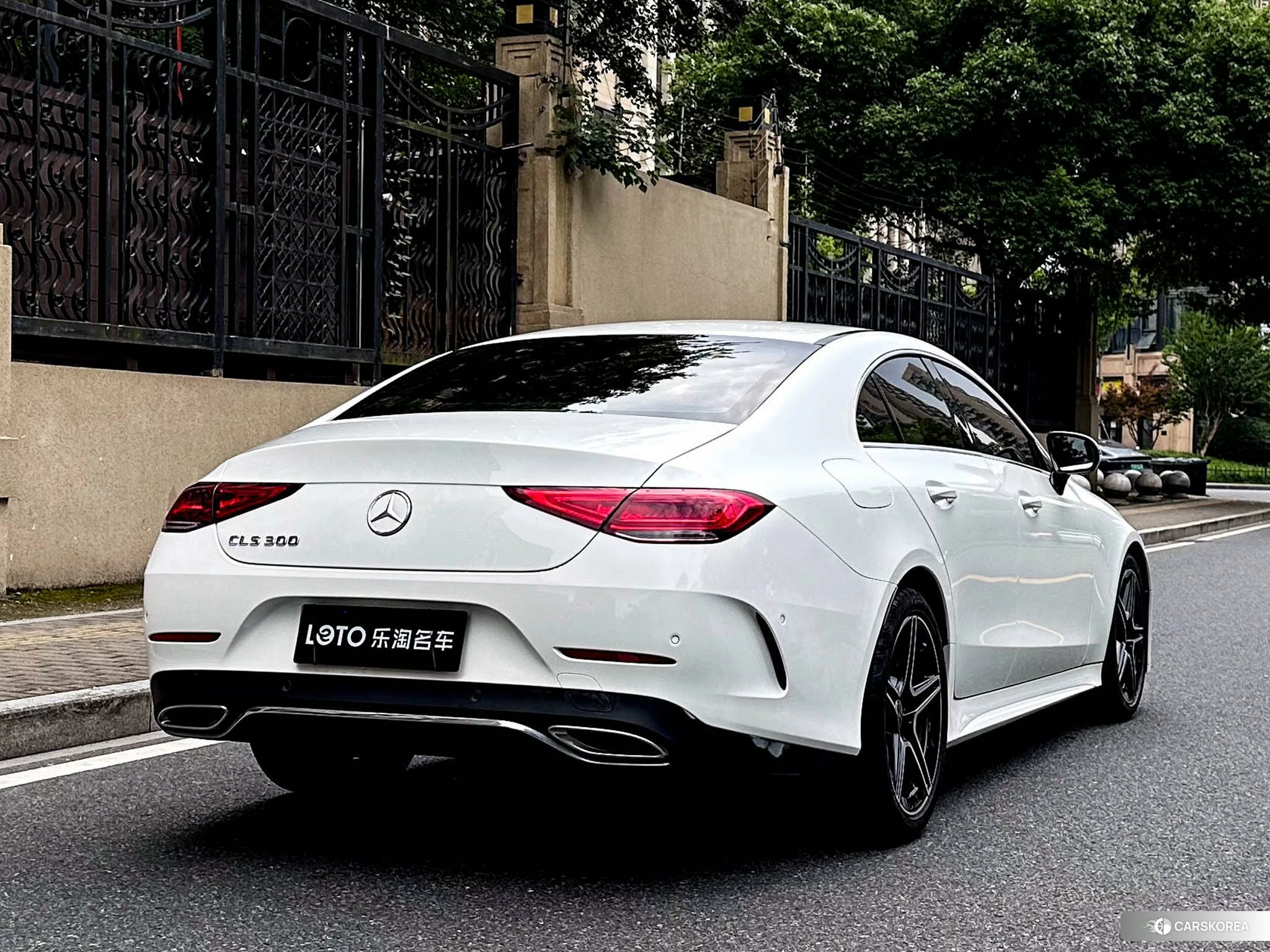 Mercedes-Benz CLS id 4452711 из Китая 15