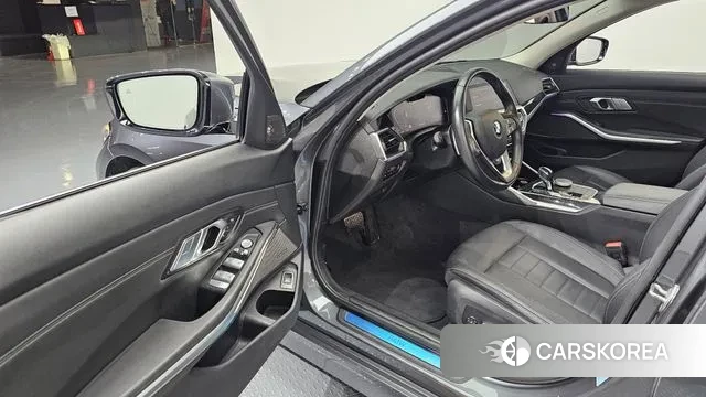 BMW 3 Series (G20) id 3646192 из Кореи 20