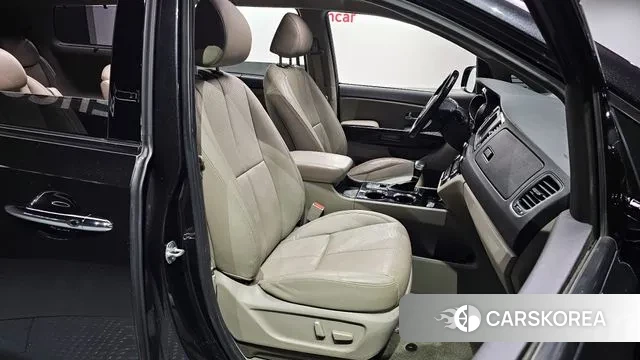 Kia The New Carnival id 3397038 из Кореи 20