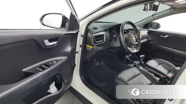 Kia Stonic id 3552821 из Кореи 20