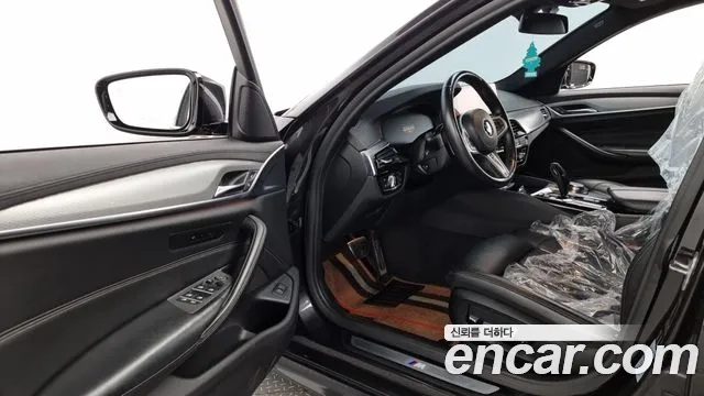 BMW 5 Series (G30) id 2917442 из Кореи 20