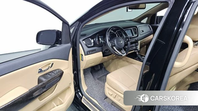 Kia The New Carnival id 4900682 из Кореи 33