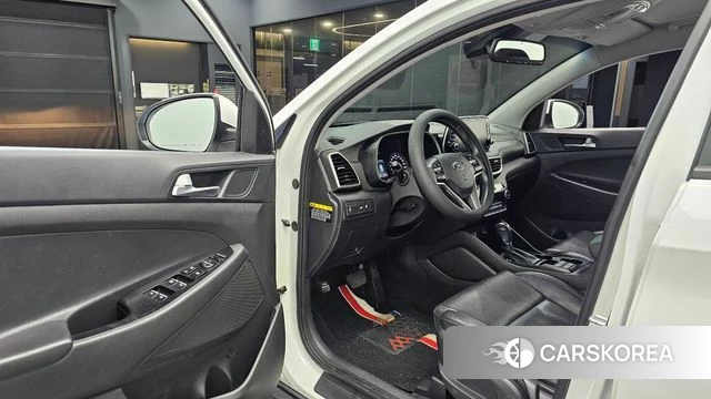 Hyundai All New Tucson id 4930871 из Кореи 32