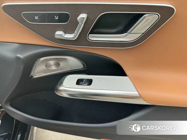 Mercedes-Benz E-class id 4306831 из Китая 24