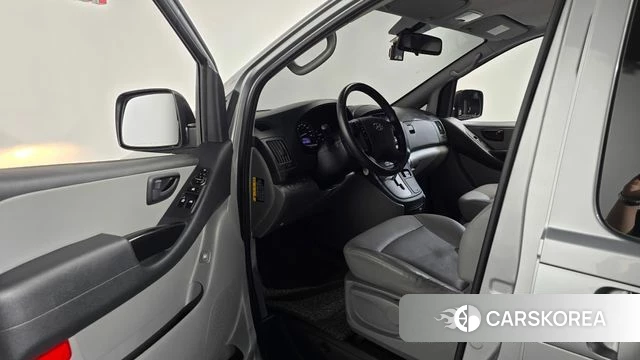 Hyundai The New Grand Starex id 4519490 из Кореи 20