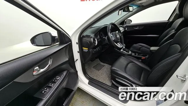 Kia Come New K3 id 2916986 из Кореи 20