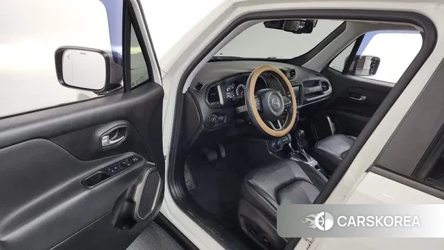 Jeep Renegade id 3535849 из Кореи 20