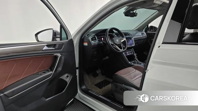 Volkswagen Tiguan Allspace id 4579614 из Кореи 32