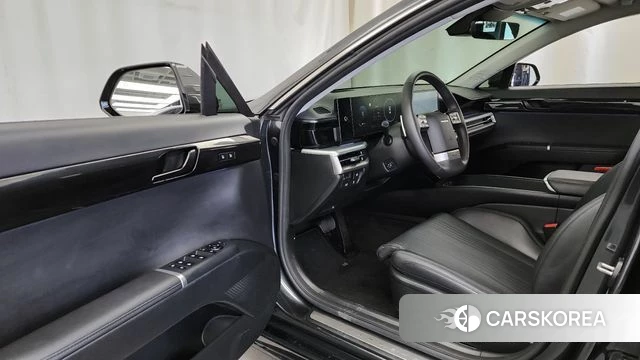 Hyundai Grandeur (GN7) id 4201130 из Кореи 37