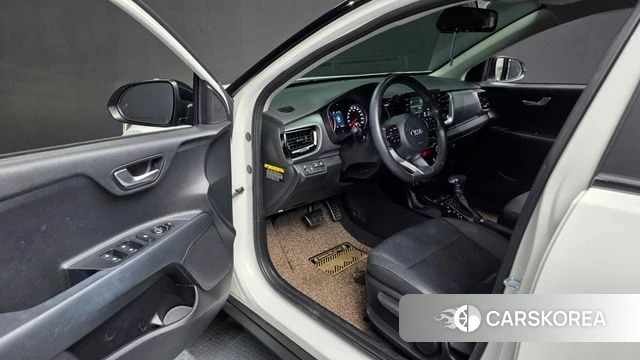 Kia Stonic id 3820542 из Кореи 20