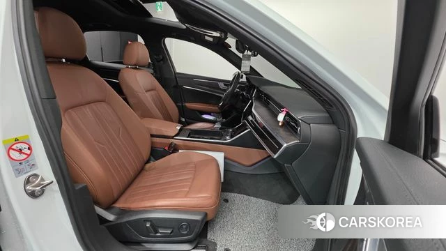 Audi A6 (C8) id 3965956 из Кореи 20