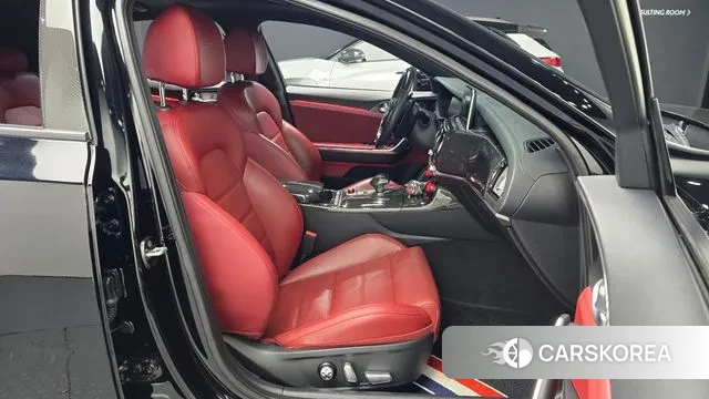 Kia Stinger id 3651483 из Кореи 20