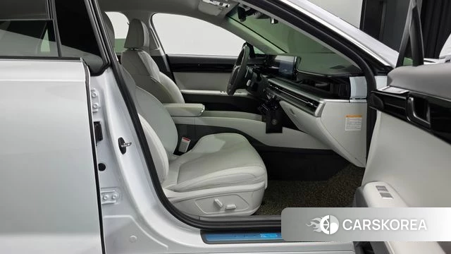 Hyundai Grandeur Hybrid (GN7) id 4185772 из Кореи 32