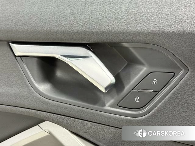 Audi Q3 id 4348429 из Китая 23