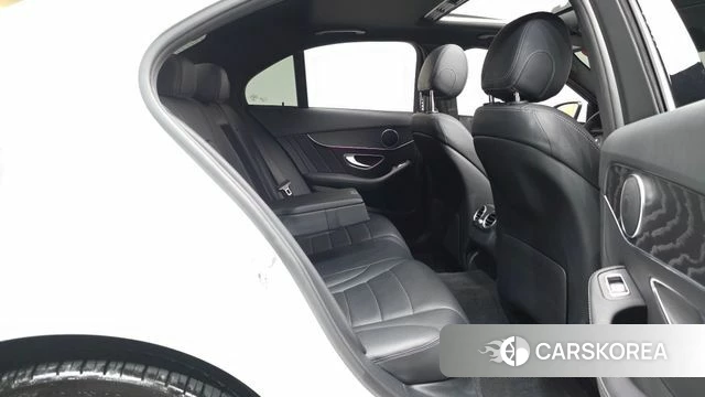 Mercedes-Benz C-Class W205 id 4595618 из Кореи 30
