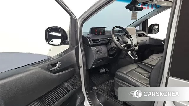 Hyundai Staria id 3644931 из Кореи 20