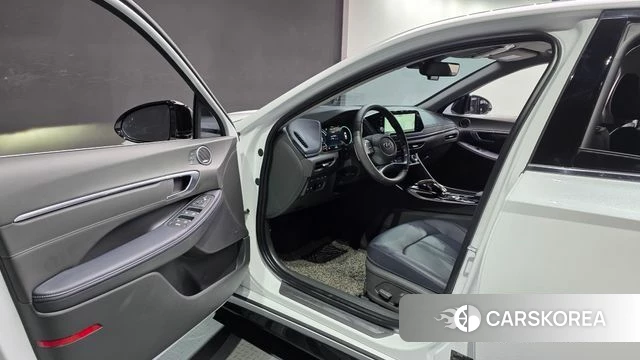 Hyundai Sonata (DN8) id 4624617 из Кореи 32