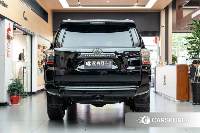 Toyota 4Runner id 4333921 из Китая 23