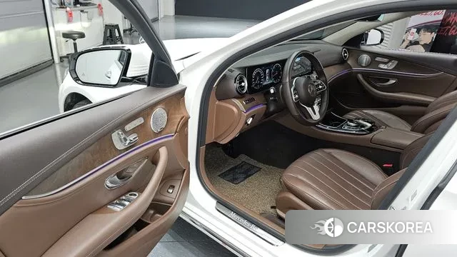 Mercedes-Benz E-Class W213 id 3713914 из Кореи 20