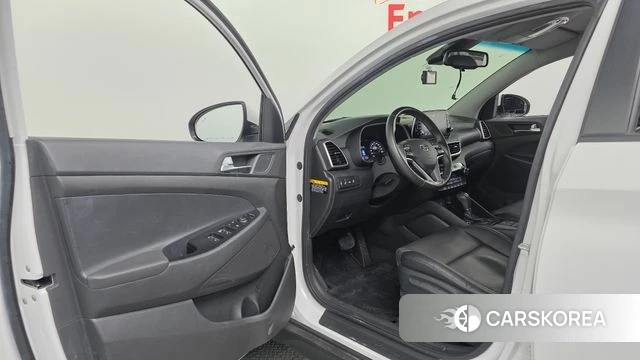 Hyundai All New Tucson id 4615153 из Кореи 34