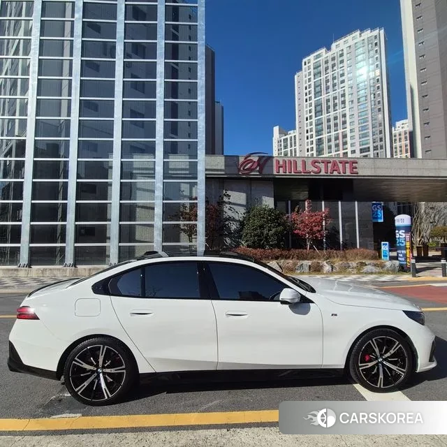 BMW 5 Series (G60) id 3507350 из Кореи 15