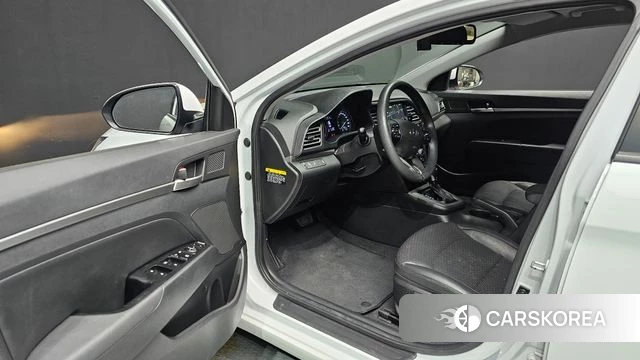 Hyundai The New Avante AD id 3955464 из Кореи 20