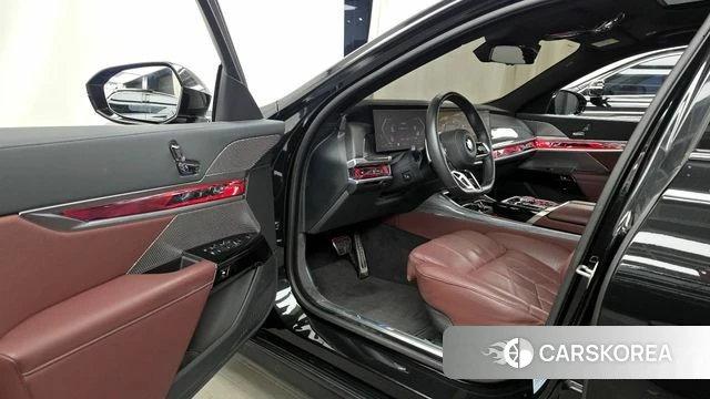 BMW 7 Series (G70) id 4360360 из Кореи 33