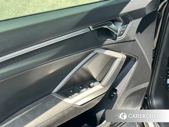 Audi Q3 id 4273849 из Китая 29