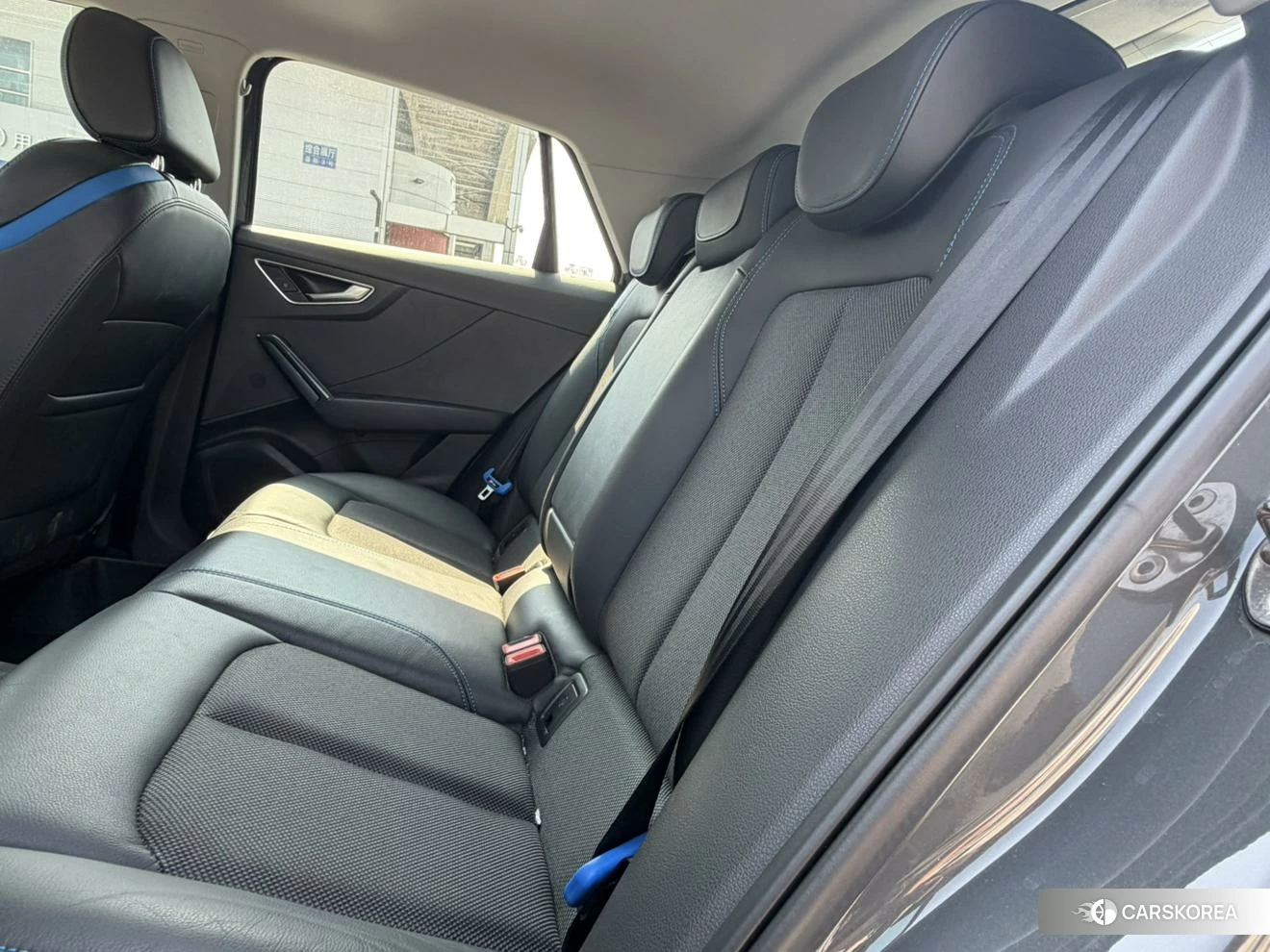 Audi Q2L id 4498554 из Китая 14