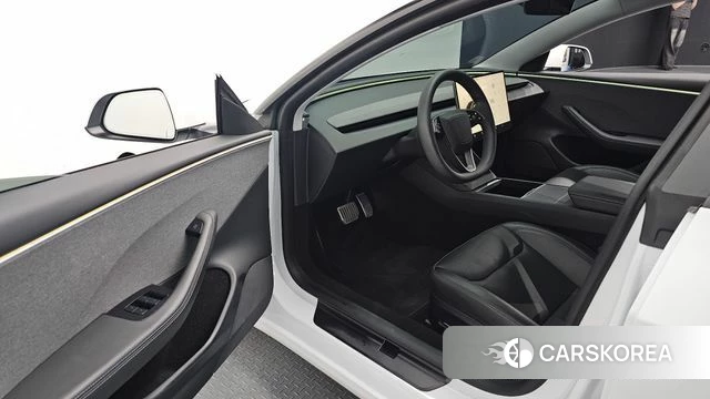 Tesla Model 3 id 4474485 из Кореи 30