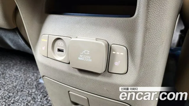 Kia The New Carnival id 2541628 из Кореи 20