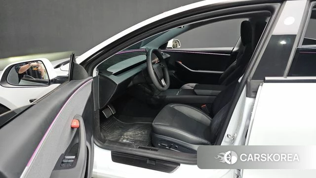 Tesla Model 3 id 4302352 из Кореи 31