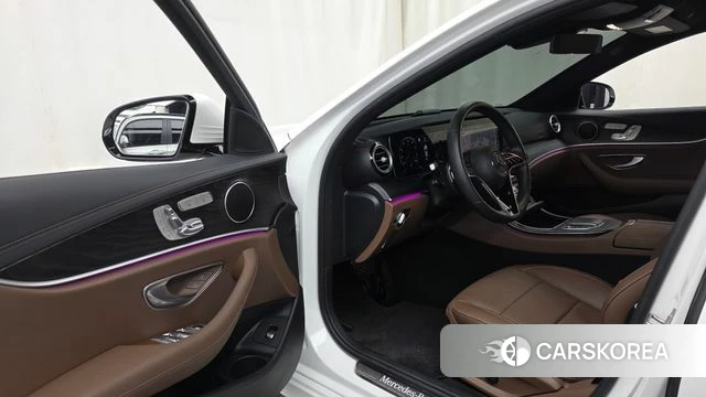 Mercedes-Benz E-Class W213 id 4730470 из Кореи 33