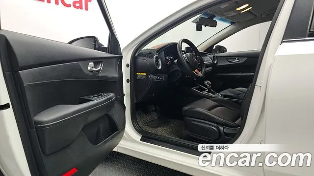 Kia Come New K3 id 2681363 из Кореи 20