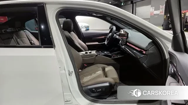 BMW 5 Series (G60) id 3560101 из Кореи 20