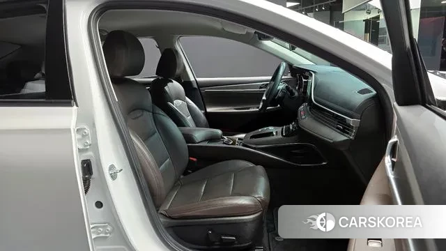 Hyundai The New Grandeur IG id 3291010 из Кореи 20