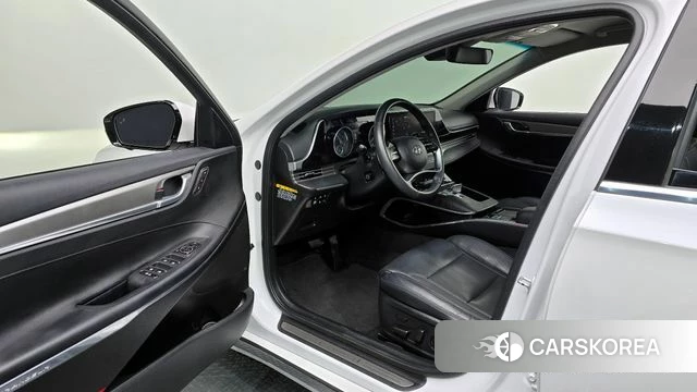 Hyundai The New Grandeur IG Hybrid id 4324984 из Кореи 20
