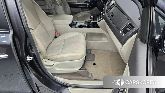 Kia The New Carnival id 3834607 из Кореи 20