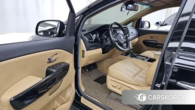 Kia All New Carnival id 3766696 из Кореи 20