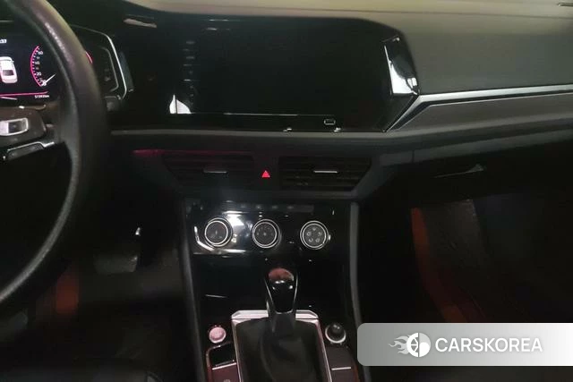 Volkswagen Sagitar id 4260732 из Китая 17
