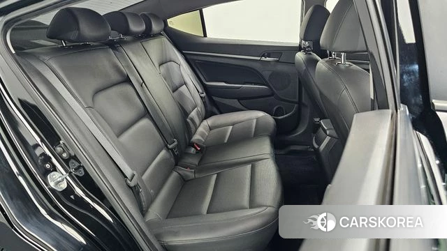 Hyundai Avante AD id 4425079 из Кореи 32