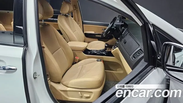 Kia The New Carnival id 2912469 из Кореи 20