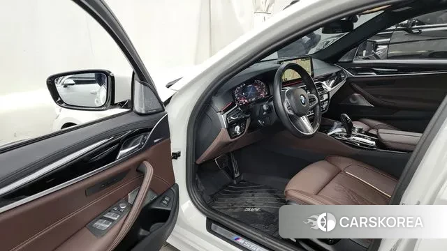 BMW 5 Series (G30) id 3482549 из Кореи 20