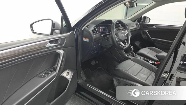 Volkswagen Tiguan Allspace id 4618057 из Кореи 31
