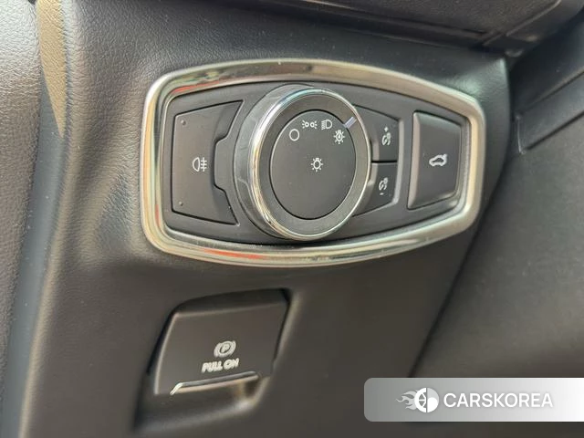 Lincoln MKZ id 4213043 из Китая 21
