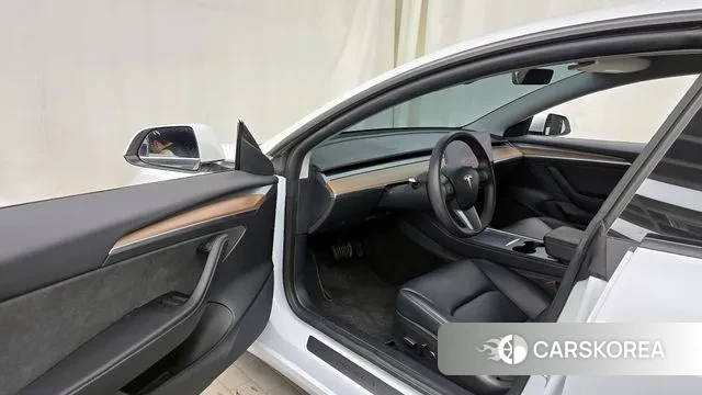 Tesla Model 3 id 3529273 из Кореи 20