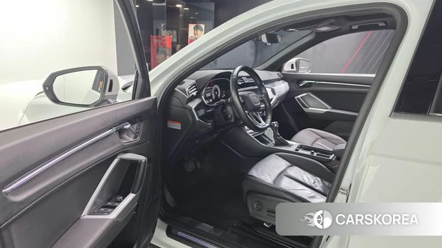Audi Q3 (F3) id 4614681 из Кореи 20