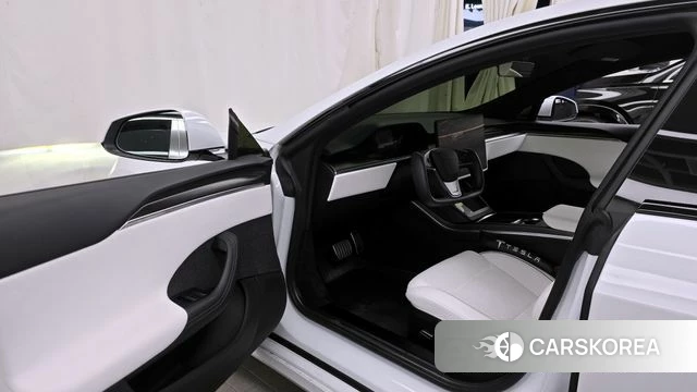 Tesla Model S id 3811579 из Кореи 20