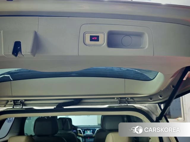 Buick GL8 id 3857789 из Китая 11
