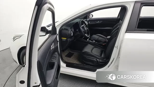 Kia Come New K3 id 3535998 из Кореи 20